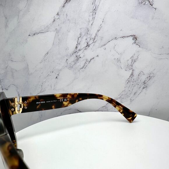 New MIU MIU Sunglasses Brown Square Gold Full Rim 56mm MIU MIU - Picture 8 of 15